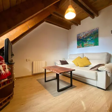 Duplex Con Vistas Y Chimenea Falco 9 * פלה דה ל'ארמיטה